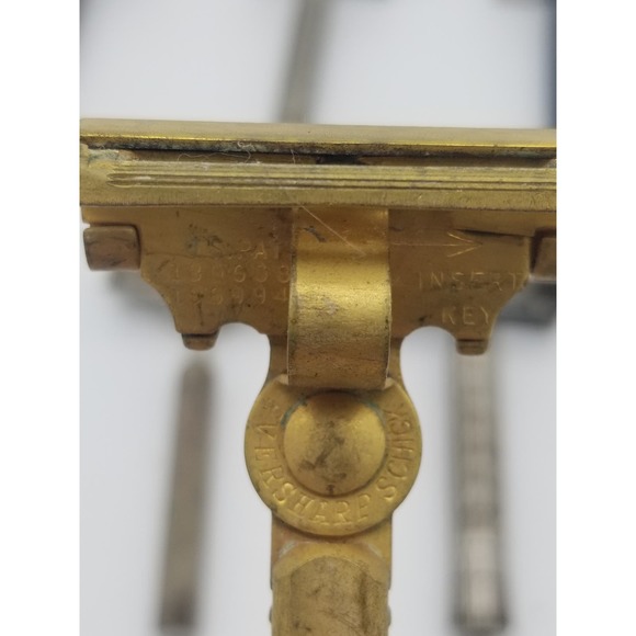 Lot of Vintage Safety Razors & Parts Schick Ever Sharp Clix Gillette & More mens - Picture 6 of 7